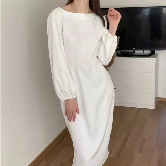 Backless Midi Dress - Picture 11 of 16